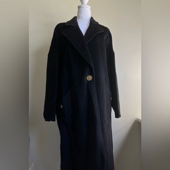 CHANEL Boutique 1988 Black Wool Coat